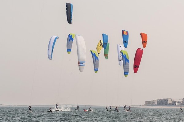 Test ailes de kitesurf : guide et avis pour choisir la meilleure